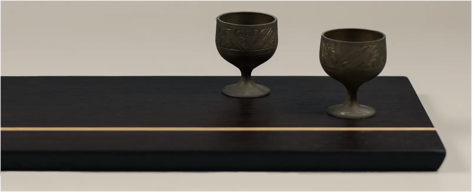 NIGRA <p class="hidekey"> Tabla de presentación</p> imagen de la galería del producto