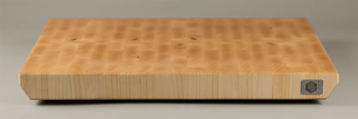 <div class="titlearce"> <p class="second-name"> Pura </p> Arce <p class="hidekey"> tabla de cortar de arce a testa</p></div> imagen de la galería del producto