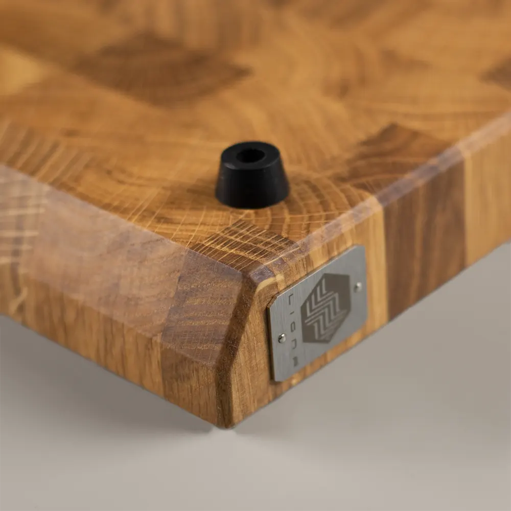 <div class="titleroble"><p class="second-name">Pura</p> Roble <p class="hidekey"> tabla de cortar de roble</p></div> imagen de la galería del producto