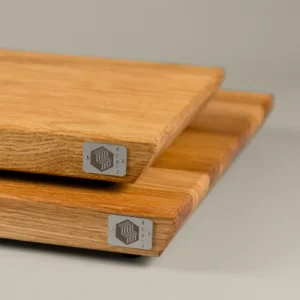 <div class="titleroble"><p class="second-name"> Linea </p> Roble <p class="hidekey"> tabla de roble a veta</p></div>